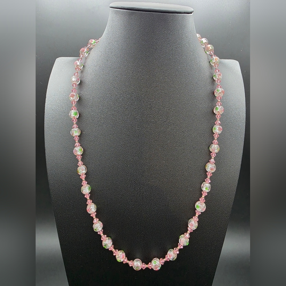1940s Czech Venetian pink glass beaded necklace 925 closure